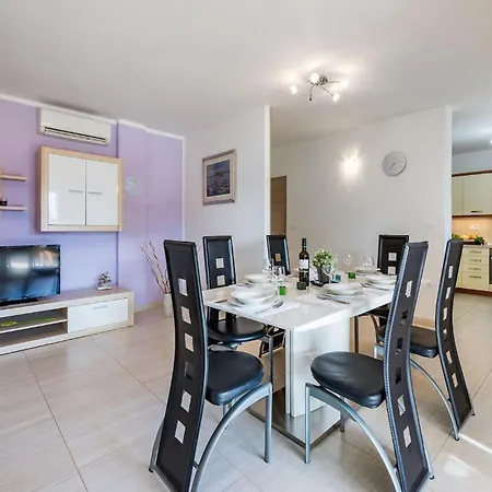 Holiday home Lavanda Pula
